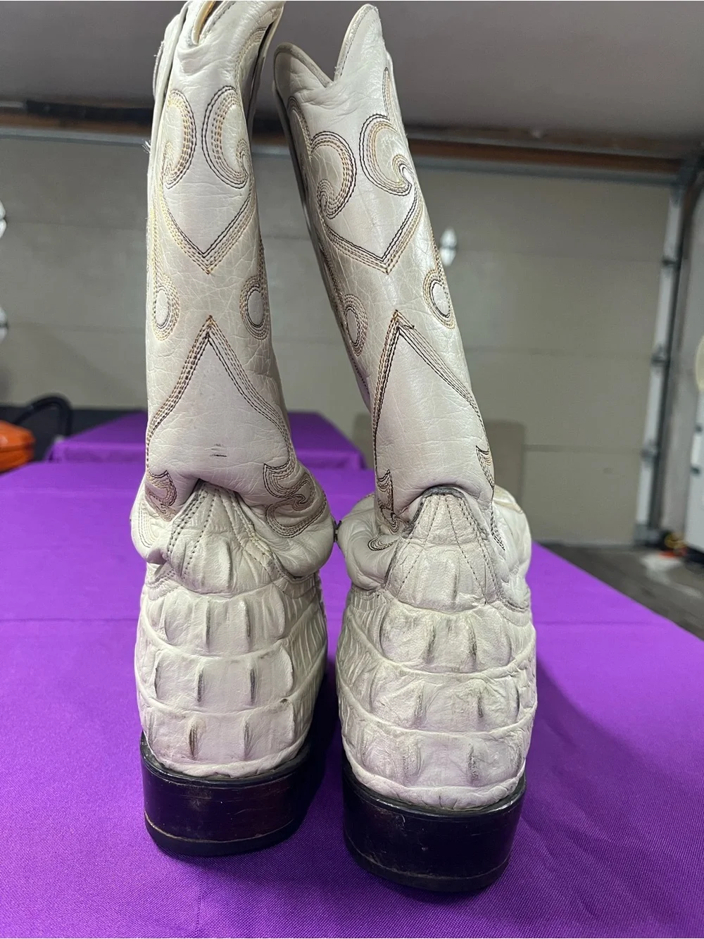 Authentic Los Altos crocodile leather cowboy boots